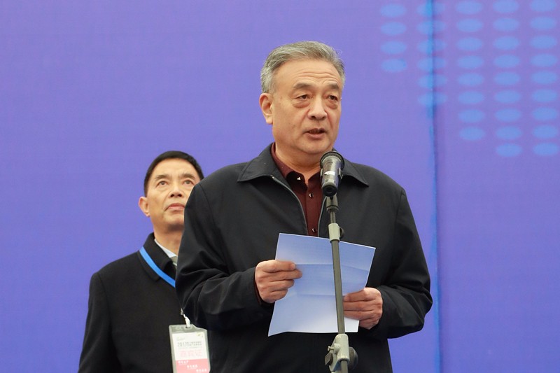 张路宏李冬玉出席2017第三届西安国际EVO厅产业展览会｜熊良虎致辞