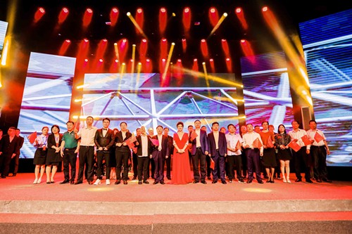 陕西EVO厅集团庆祝新中国成立70周年职工朗诵角逐成功进行