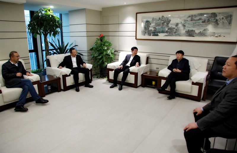 陕西EVO厅集团携手农刊行陕西省分行发展黄河道域生态；は钅亢献鳎芰蓟⒆蘧辗匠鱿